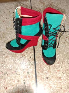 Multi color Wedge Boots