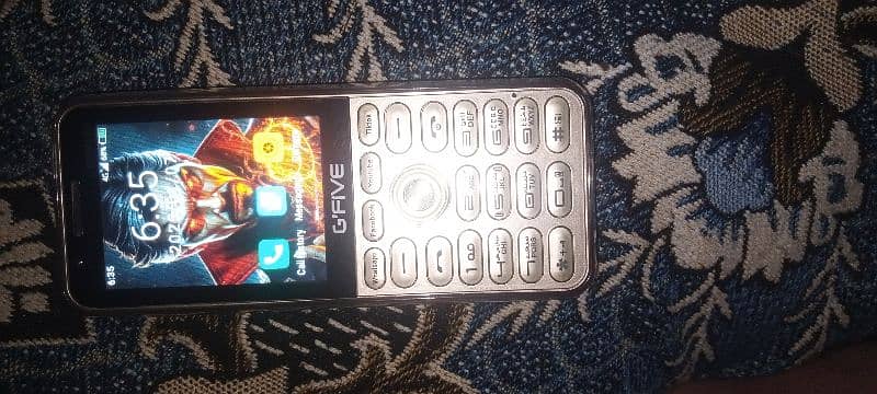 Gfive 4g ultra pro 4g keypad touch mobile 1