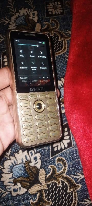 Gfive 4g ultra pro 4g keypad touch mobile 3