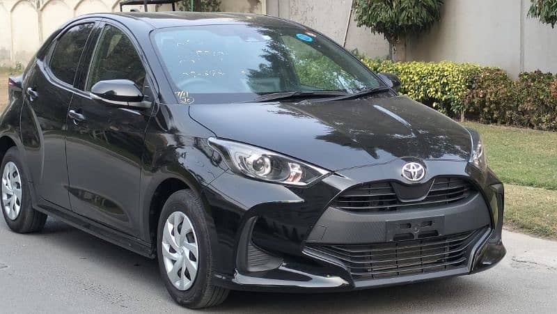 Toyota Yaris 2021 hachback 24 December clear 0