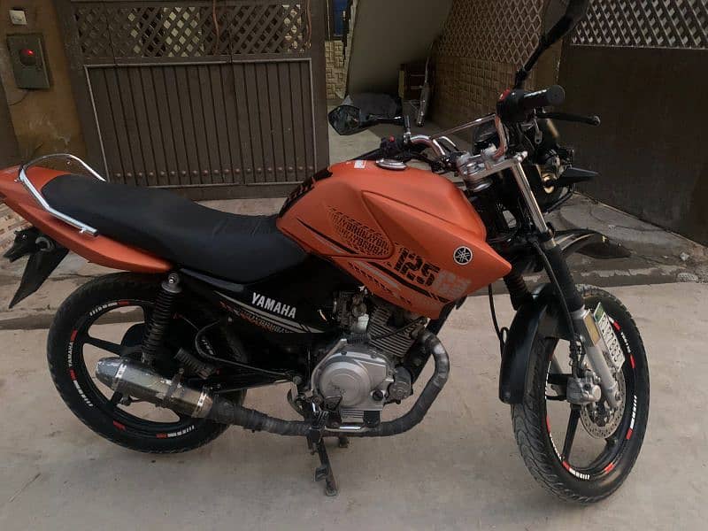 YBR 125 G 3