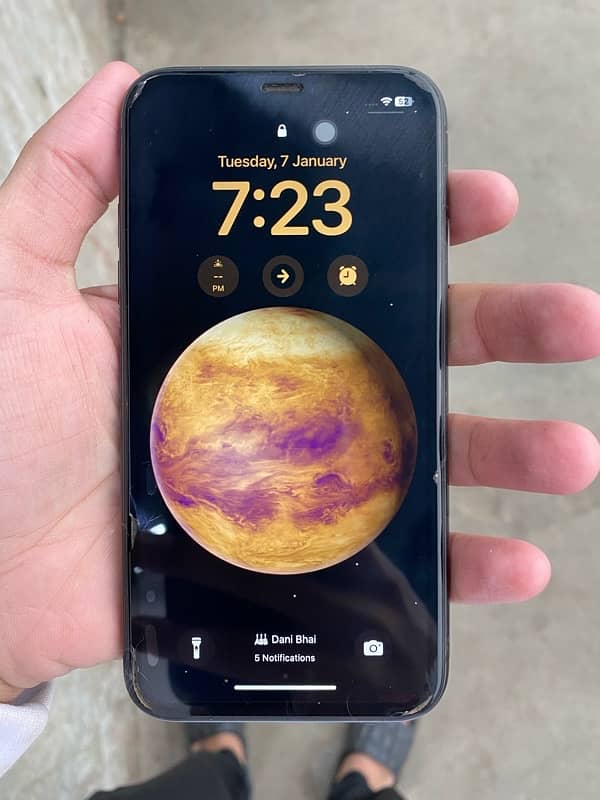 iPhone 11 jv 64gb 3