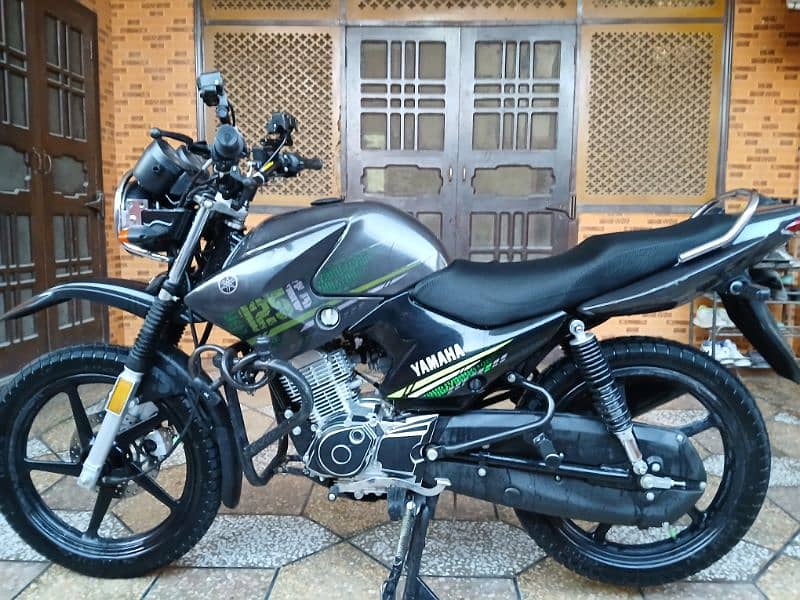 Yamaha YBR G 2024 Islamabad Number 5000km 2