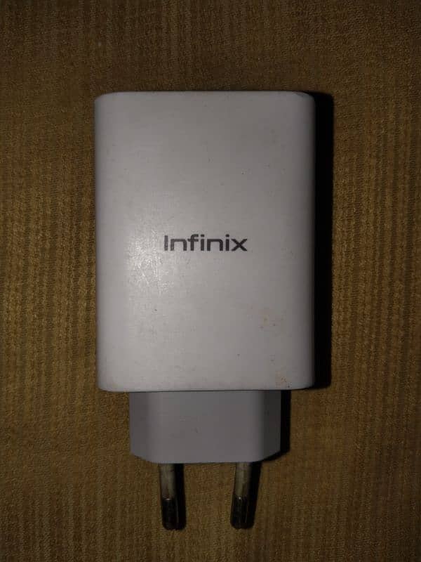 Infinix Hot 40 pro 33W box pulled fast adapter 0