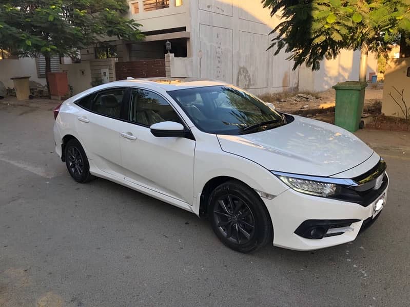 Honda Civic oriel CVT UG 2021 4