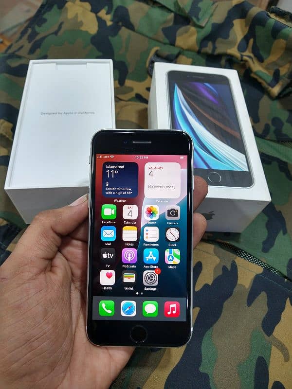 iphone SE 256gb pta approved 1