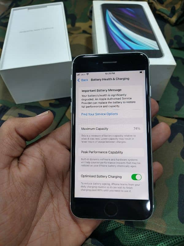 iphone SE 256gb pta approved 6