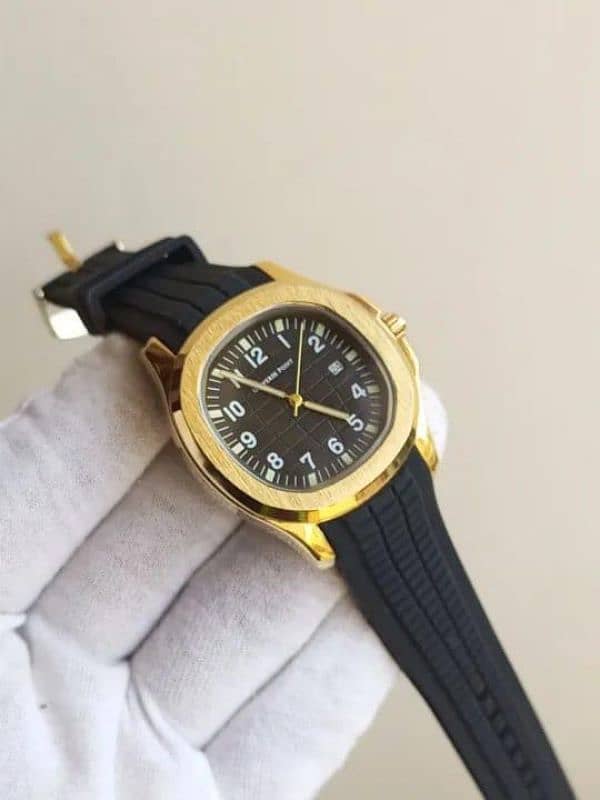 Quartz, water Resistant Watch 5