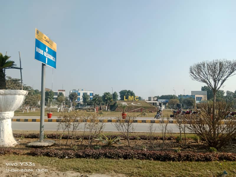 1 Kanal plot Available for sale in P block Lahore Motorway City 03064500789 0