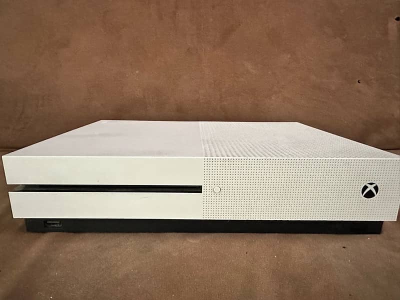 Xbox One S 500gb 0