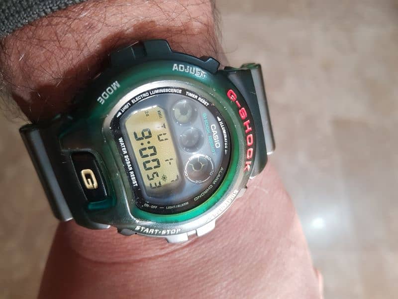 Casio G shock DW6900 (Original) 5