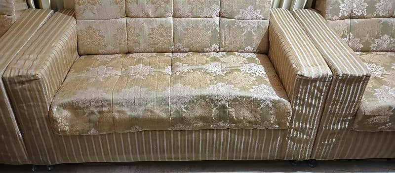 Sofa set 7 seater 3