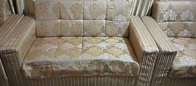 Sofa set 7 seater 10