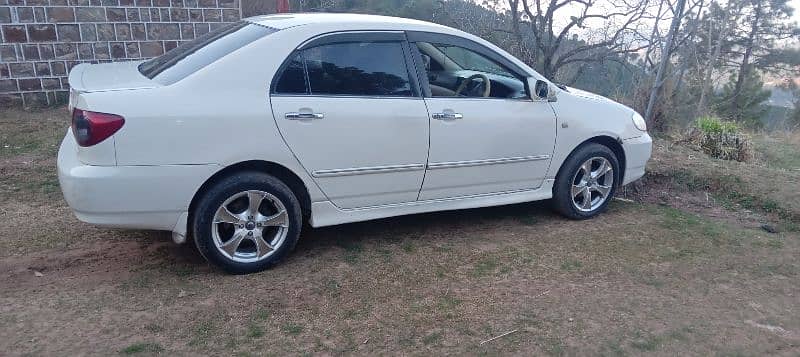 Toyota Corolla Altis 2006 3