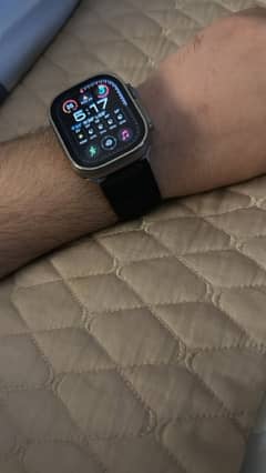 Apple Watch Ultra 1