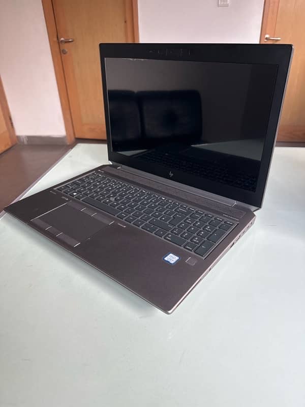 HP ZBook 15 G-6 0