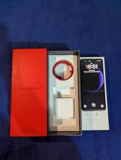 Oneplus 9 pro 12/256 with box and original charger