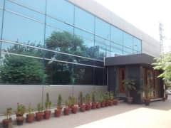 CANTT,15000 SQ. FT OFFICE FOR RENT MAIN BOULEVARD GULBERG JAIL ROAD GARDEN TOWN LAHORE