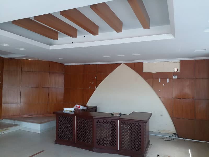 2 KANAL OFFICE USE HOUSE FOR RENT GULBERG NEAR MALL ROAD LAHORE 1