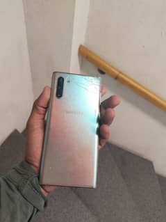 Samsung note 10 ka panel chahye