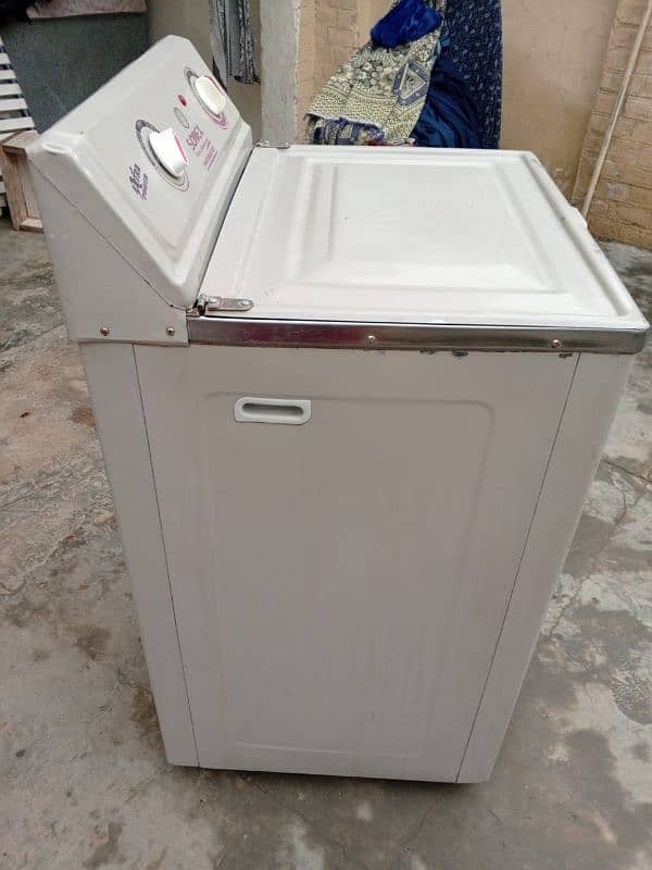 Washing machine for sale 2