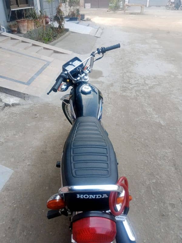 Honda 125 23 model for sale 6