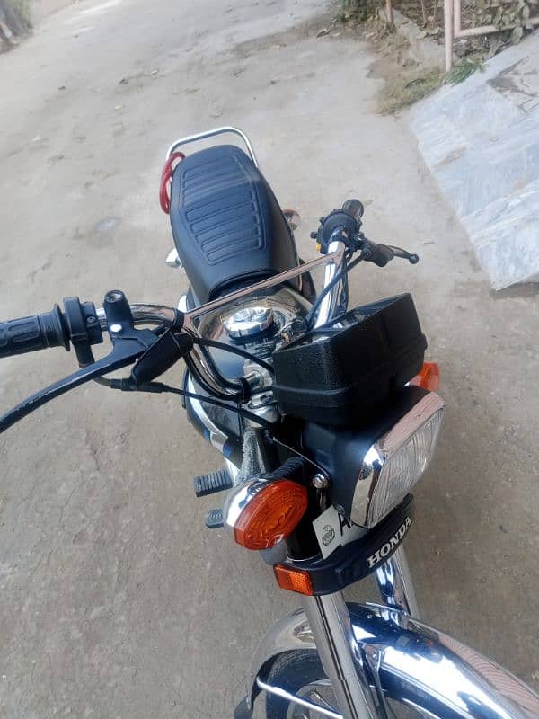 Honda 125 23 model for sale 8