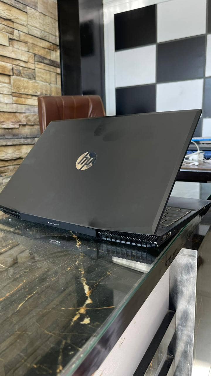 HP Pavilion Gaming 15 CX000 laptop  512 GB NVMe / 1TB HDD 3