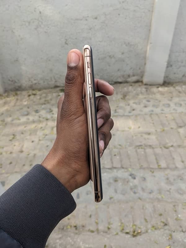 iphone xs max pta approved 10