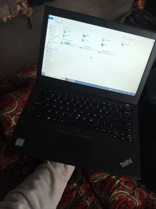 lenovo core i5   6 generation 500gb rom 4