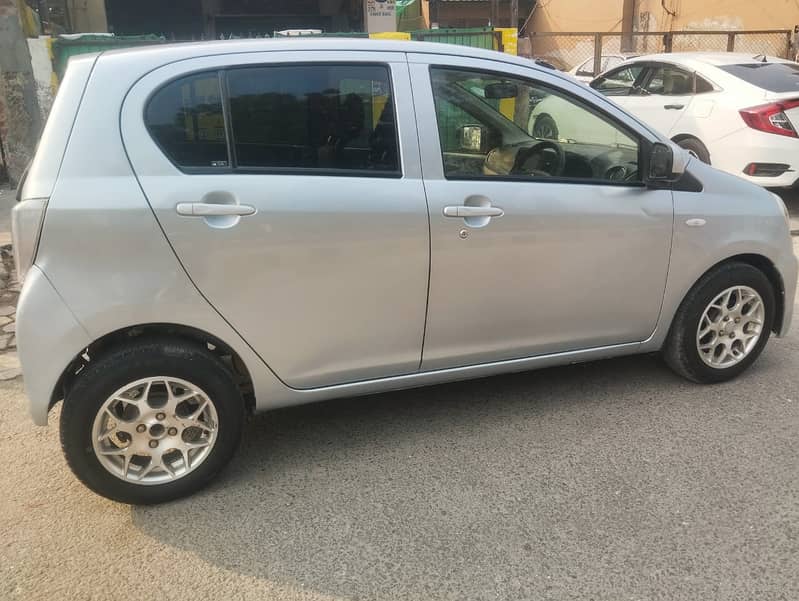 Daihatsu Mira 2014 3