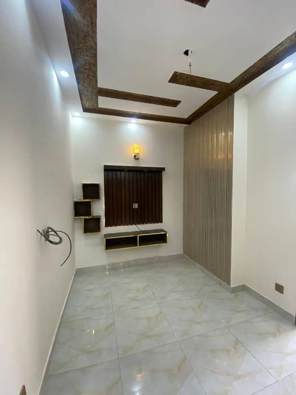 3.5 marla ground and oper dono portion for rent in shadab colony feroz pur road 0