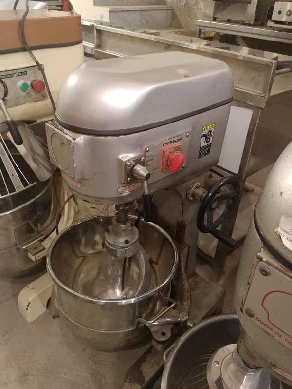 dough mixer 10kg 20kg 5kg 3kg Spiral Taiwan Korean amrican pizza oven 2