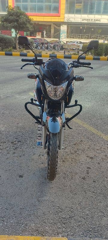 Honda  CB 150F ( Model 22/23 ) good condition 0