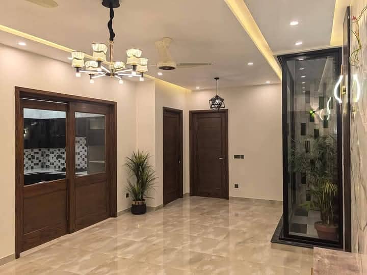 8marla house for sale in mumtaz city 6