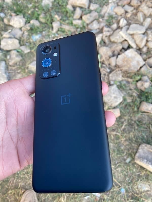 one plus 9 pro 5G 0