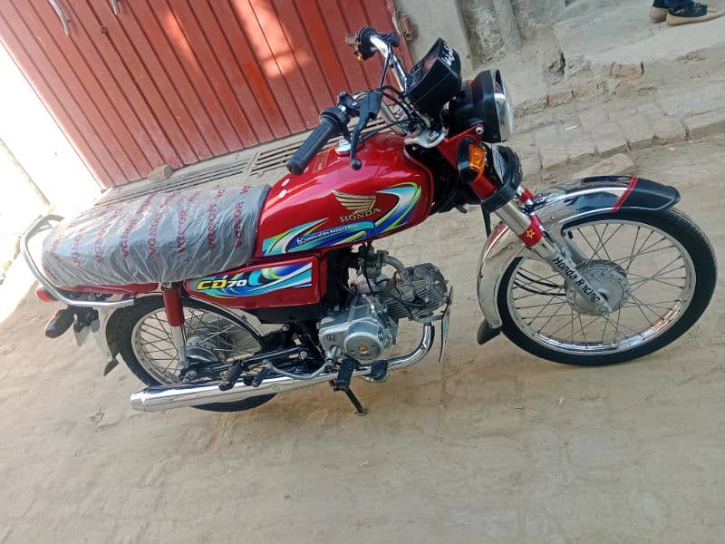 Honda CD 70 motorcycle for sale model 2024 03456561380//03057210160 1