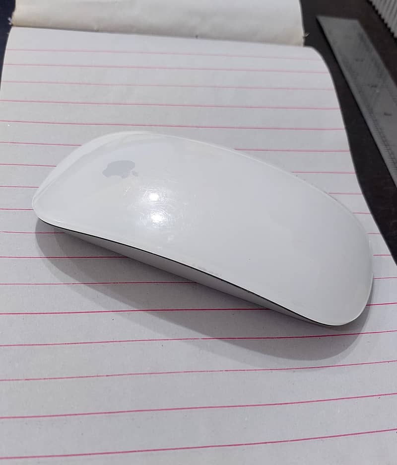 Original Apple Magic 1 Mouse 3