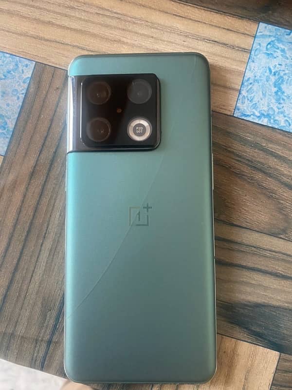 One plus 10 pro 1