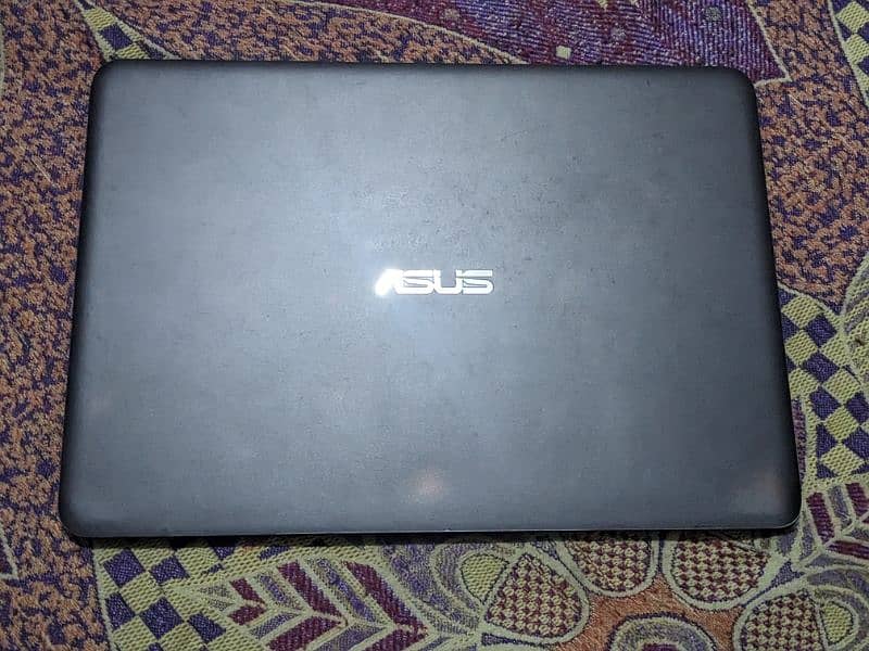 Asus ZenBook ux305fa 8gb ram 8