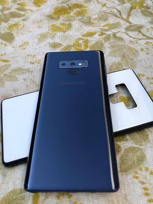 Samaung Galaxy Note 9 official Pta approved. 9