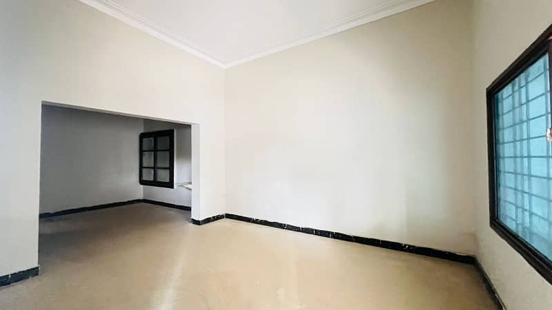 13.25 Marla Park Facing House For Sale Businessmen Colony Ryk 11