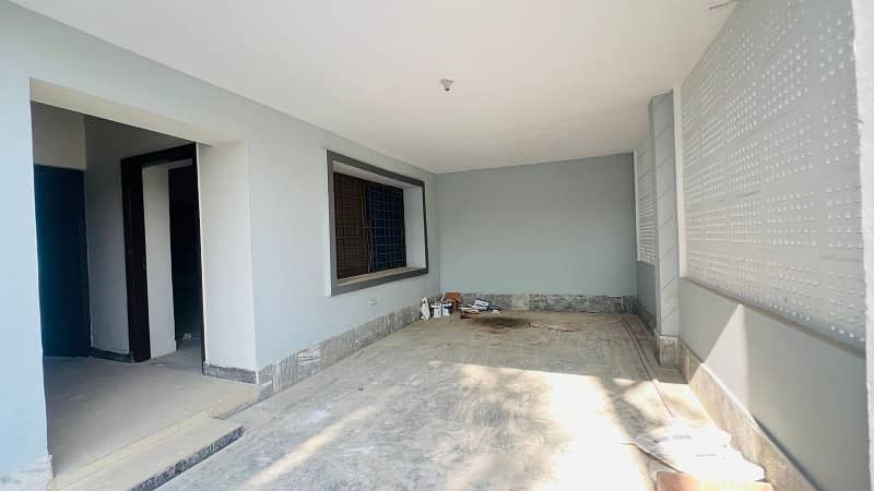 13.25 Marla Park Facing House For Sale Businessmen Colony Ryk 33