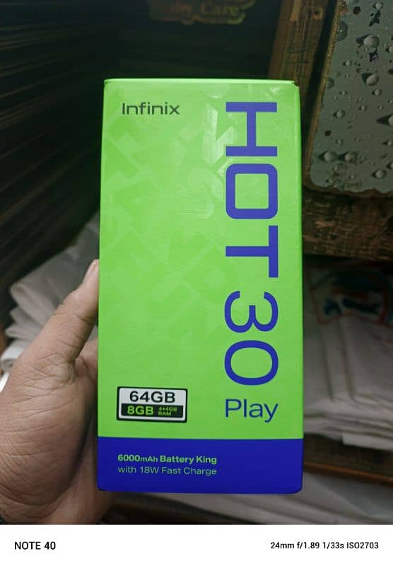 INFINIX HOT 30 4+4/64 1