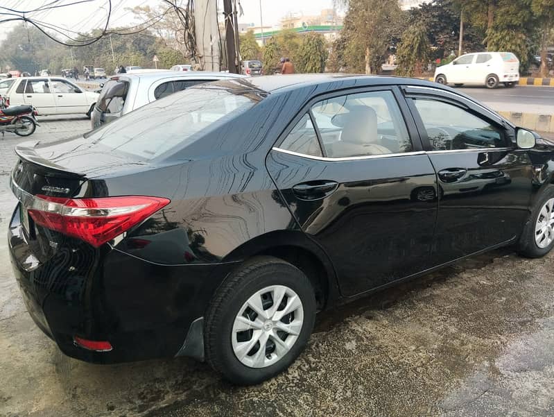 Toyota Corolla GLI 1.3 2015 15