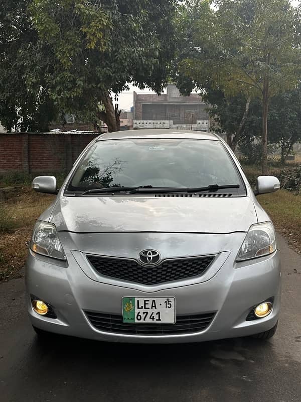 Toyota Belta 2015 3