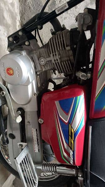 Honda CG 125 Red Colour 2022 Model 2