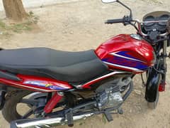 Honda CB 125F 2023