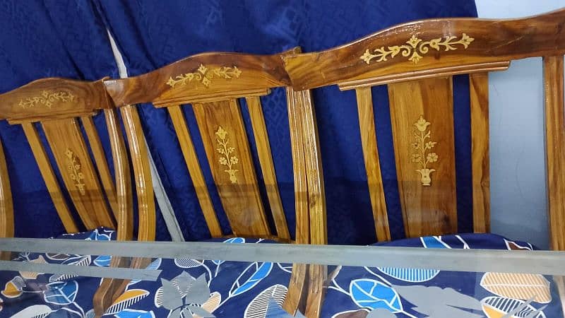 Dining Set for Sale: 6 Chairs + Table – Excellent Condition 1