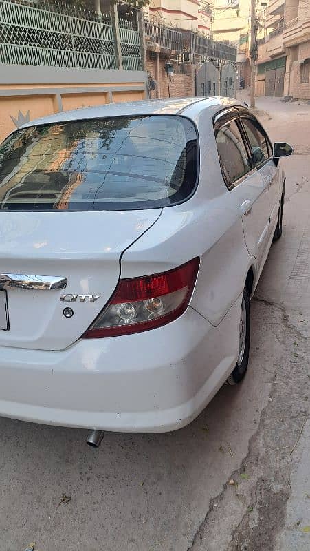 Honda City IDSI 2004. Non accidental 4